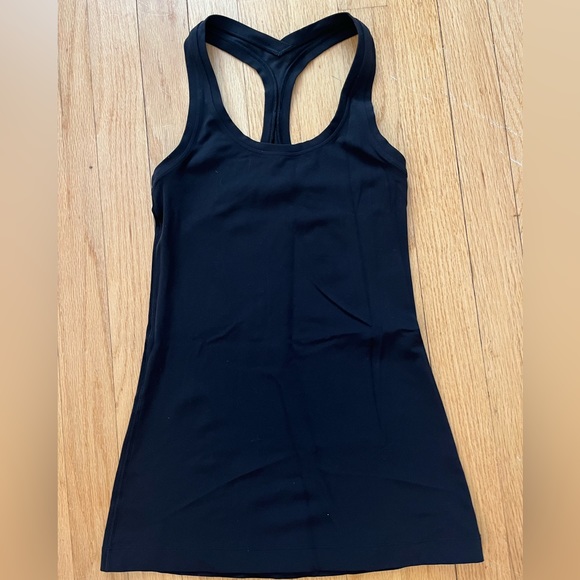 Black Lululemon Align Waist-Length Racerback Tank Top size 2 - Picture 2 of 2